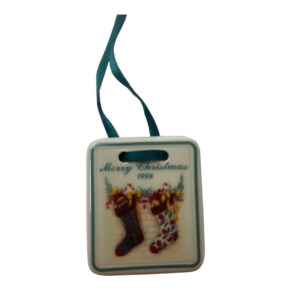Vintage Longaberger 1998 Ceramic Merry Christmas Basket Tie On